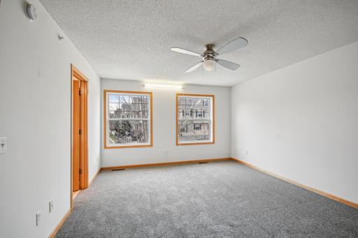 8322 Labont Way, Eden Prairie, MN 55344