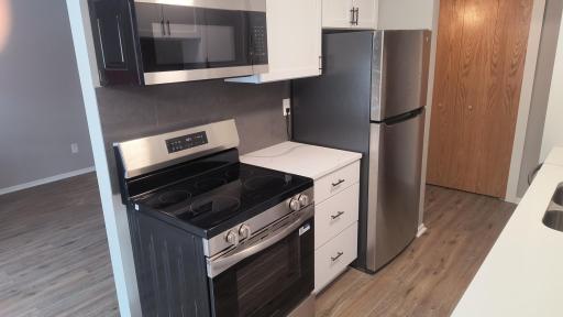 4630 Cedar Lake Road S, 2, Saint Louis Park, MN 55416