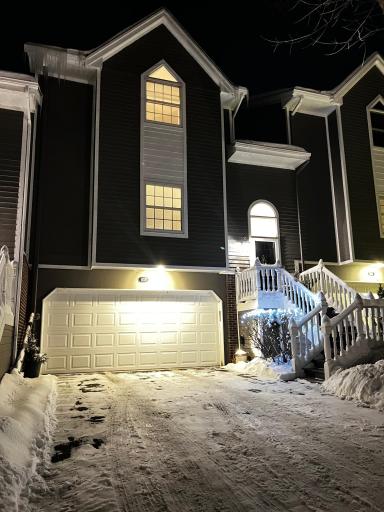 103 Edgewood Court, Wayzata, MN 55391
