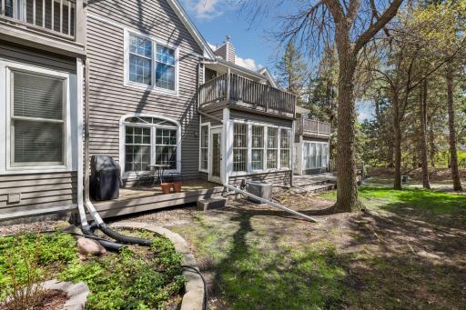 103 Edgewood Court, Wayzata, MN 55391