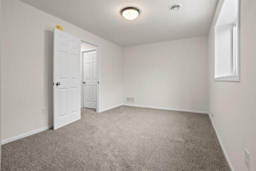 885 2nd Avenue, Horace, ND 58047