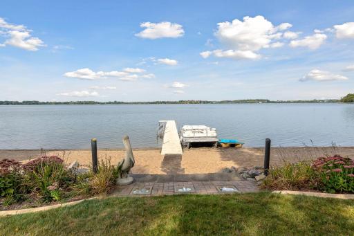 16057 673rd Avenue, Hutchinson, MN 55350