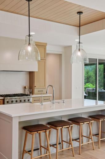 21281 Dorothy Way, Prior Lake, MN 55372