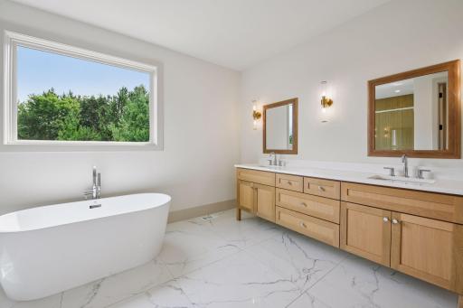 21281 Dorothy Way, Prior Lake, MN 55372