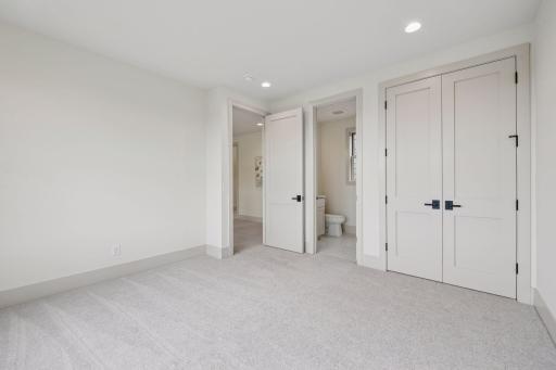 21281 Dorothy Way, Prior Lake, MN 55372