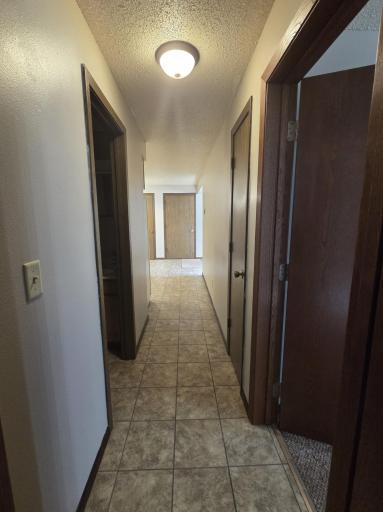 Country Acres Unit Hallway.jpg