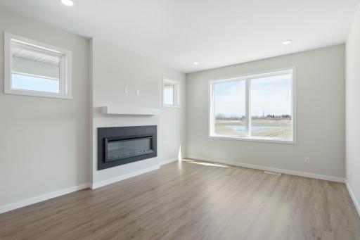 20250 Keystone Avenue, Lakeville, MN 55044