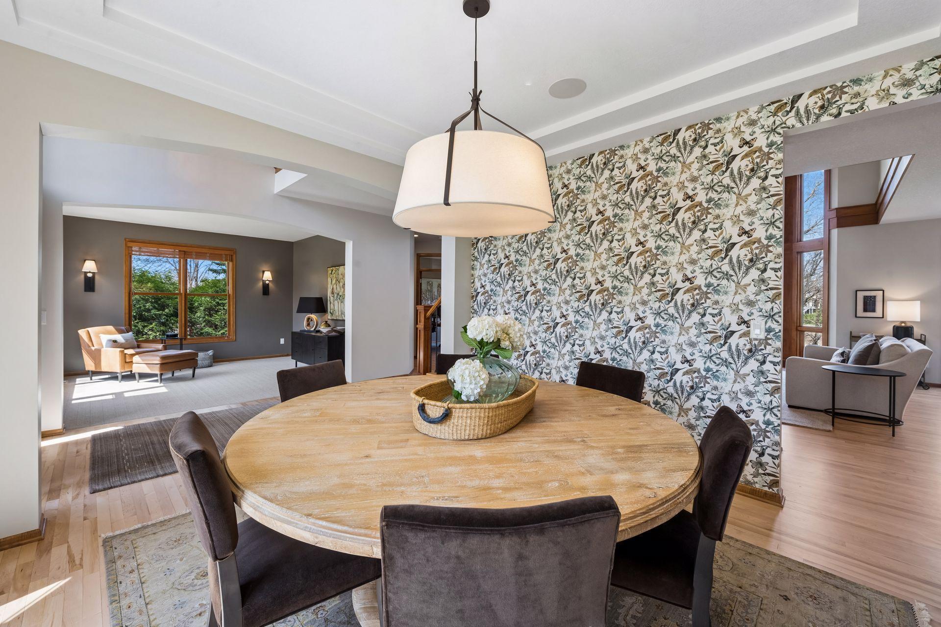 Dining room leads to great room, opens to flex/bonus room.