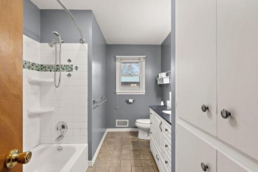 514 Arlington Avenue E, Saint Paul, MN 55130