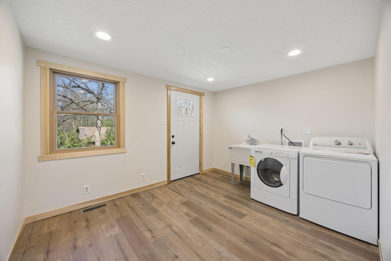 Main Level Wash