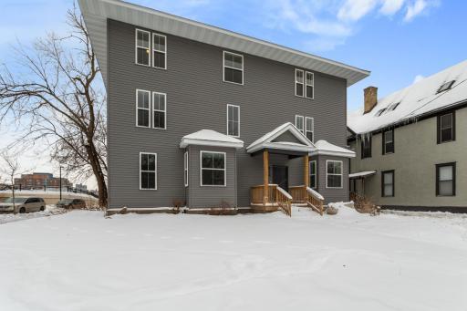 814 6th Street SE, Minneapolis, MN 55414