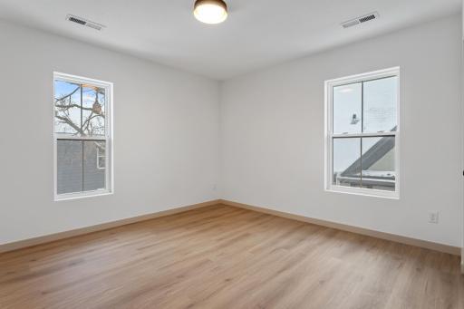 814 6th Street SE, Minneapolis, MN 55414