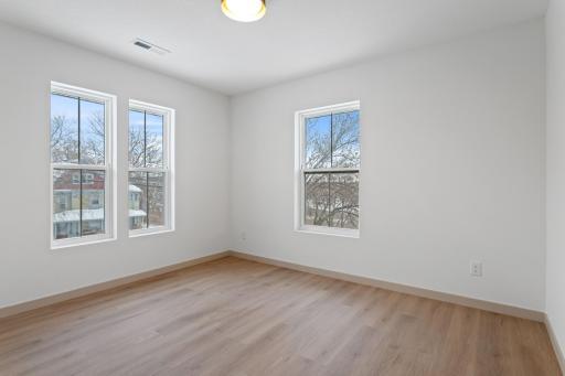 814 6th Street SE, Minneapolis, MN 55414