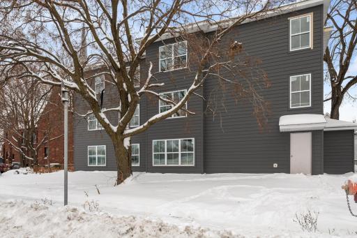 814 6th Street SE, Minneapolis, MN 55414