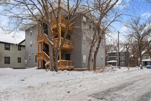 814 6th Street SE, Minneapolis, MN 55414