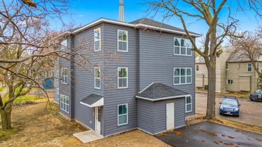 814 6th Street SE, Minneapolis, MN 55414
