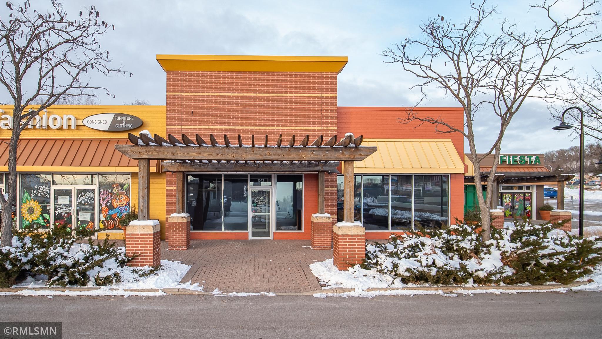 Suite 1643 - 4,640 SF $17/SF/Year NNN