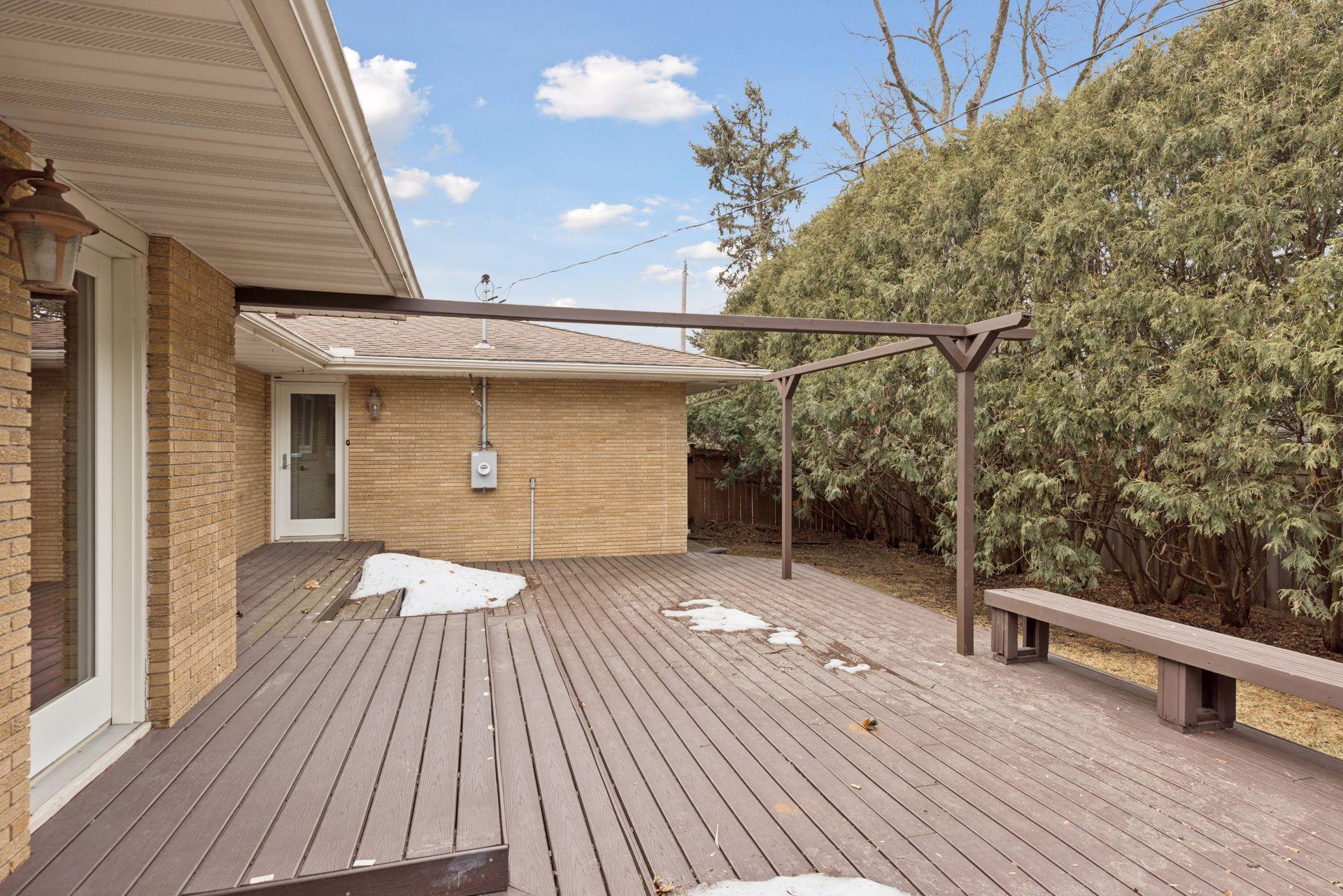 4255 Basswood Road, Minneapolis, MN 55416