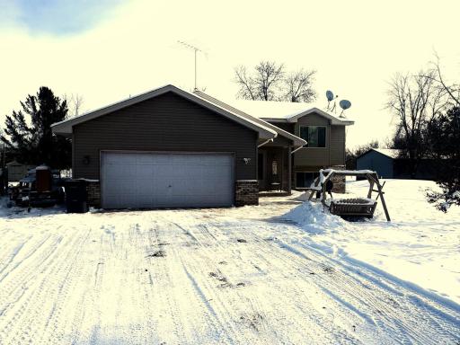 18344 N Lake Lane, Pine City, MN 55063