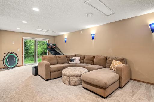4570 Blaylock Way, 4202, Inver Grove Heights, MN 55076