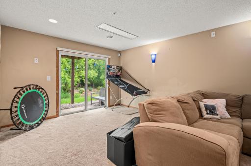 4570 Blaylock Way, 4202, Inver Grove Heights, MN 55076
