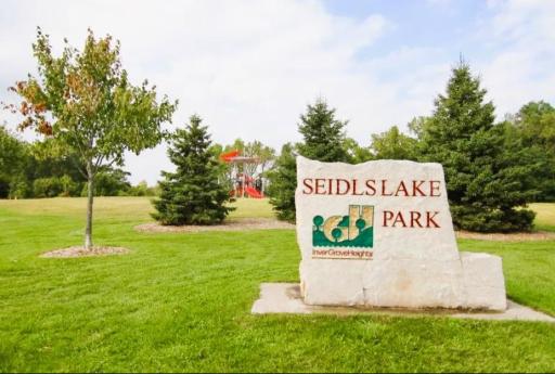 4570 Blaylock Way, 4202, Inver Grove Heights, MN 55076