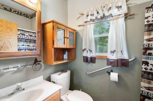 10912 Dahl Road, Hinckley, MN 55037