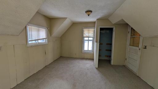 112 Bluff Street E, Lake Benton, MN 56149