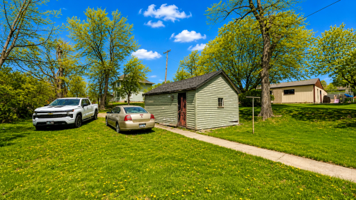 112 Bluff Street E, Lake Benton, MN 56149