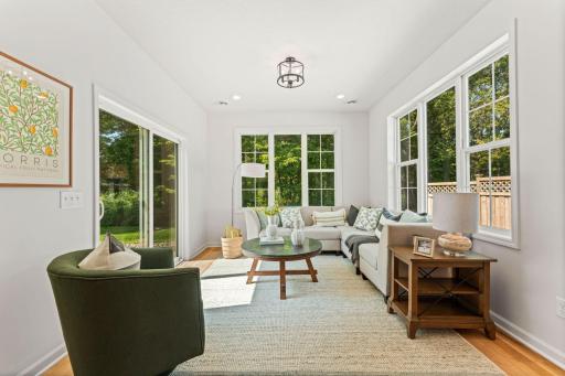 10478 Glenbrook Avenue South, Cottage Grove, MN 55016