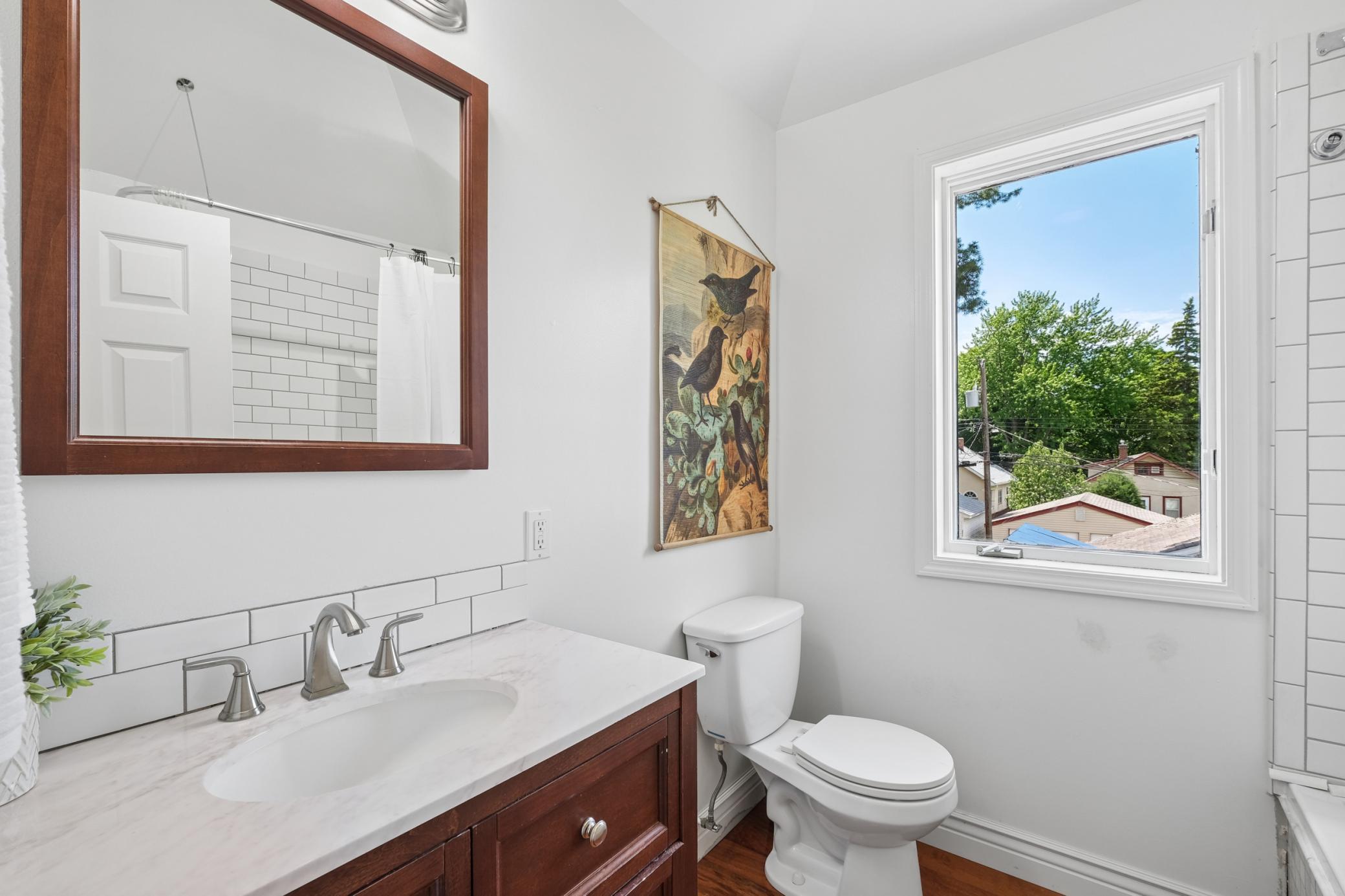 Second floor full bath