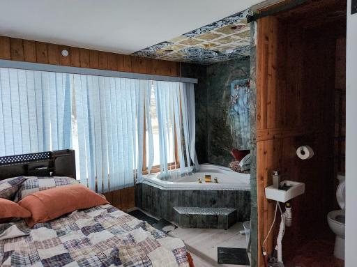 3670 County Road 97, International Falls, MN 56649