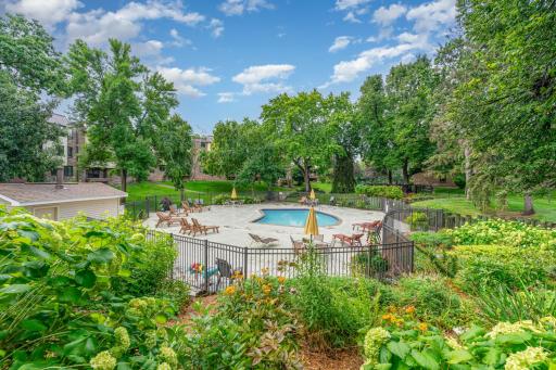 7520 Cahill Road, 203A, Edina, MN 55439