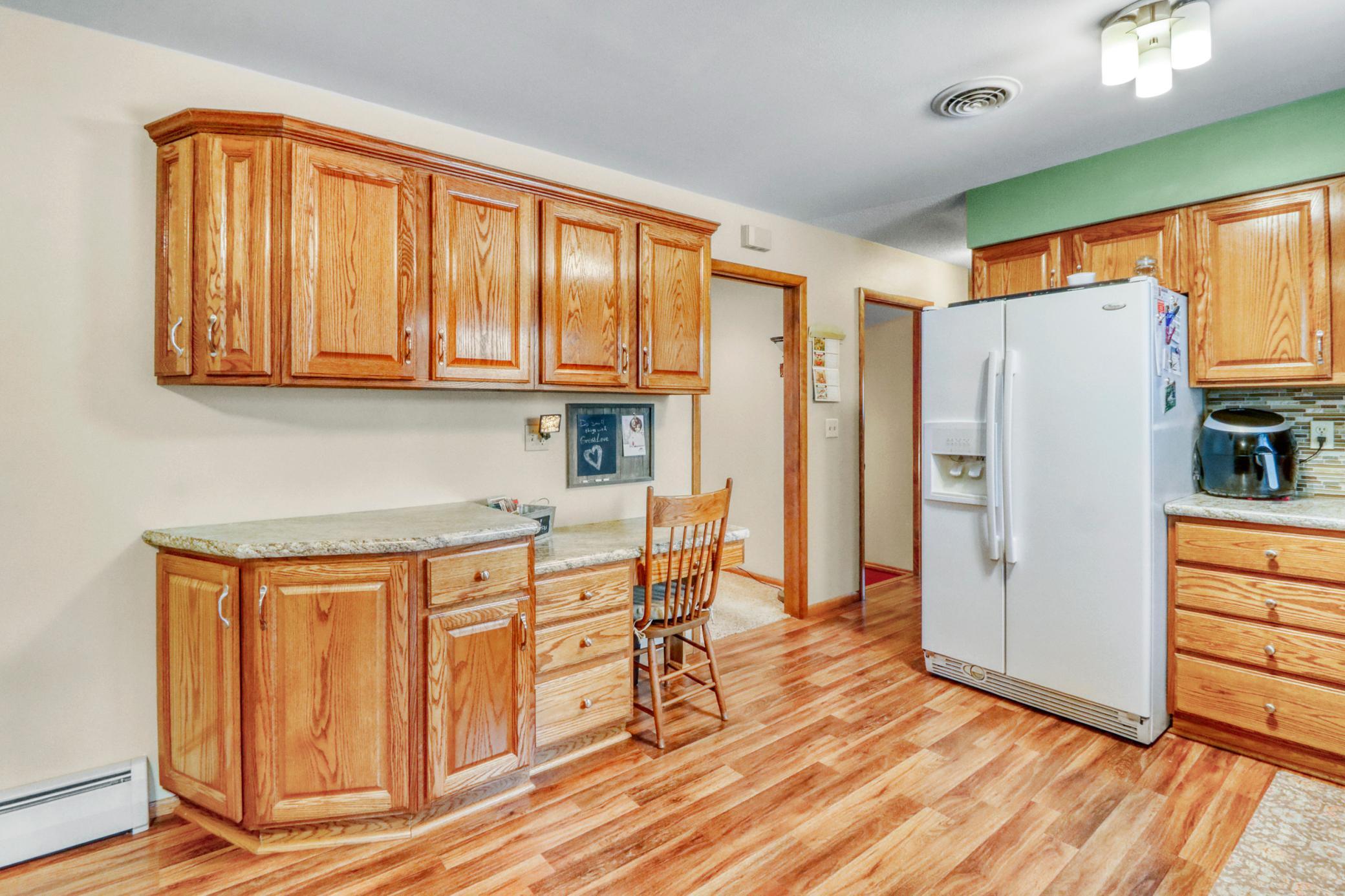 Kitchen1_5-3264.JPG