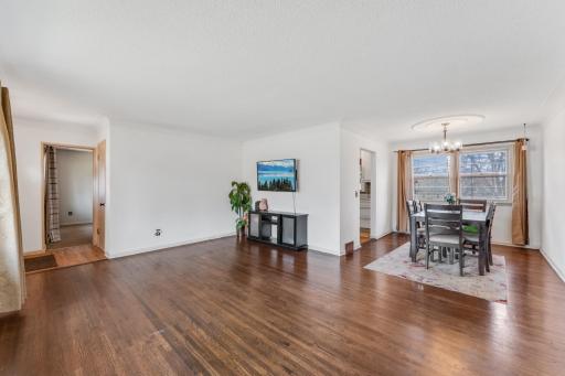 4080 Jersey Avenue N, Crystal, MN 55427