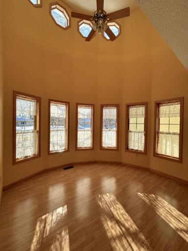 111 Oakwood Court, Thief River Falls, MN 56701