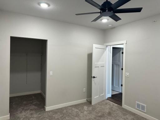 235 - 237 Belgrade Avenue, North Mankato, MN 56003