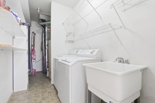 315 Heritage Trail-17.jpg