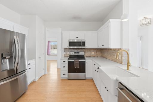 315 Heritage Trail-9.jpg