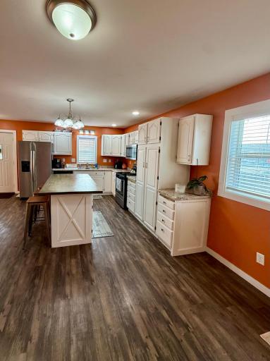 120 N 2nd Avenue N, Wahpeton, ND 58075