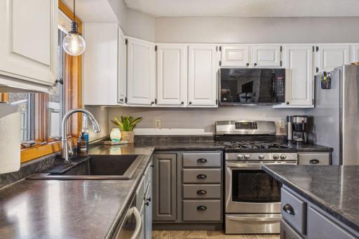 6065 263rd Street - Spacecrafting - 0015.jpg