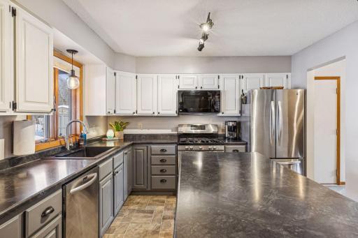 6065 263rd Street - Spacecrafting - 0016.jpg