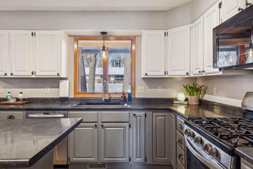 6065 263rd Street - Spacecrafting - 0017.jpg