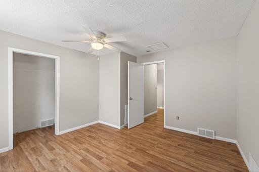 305 Osceola Avenue S, Saint Paul, MN 55102