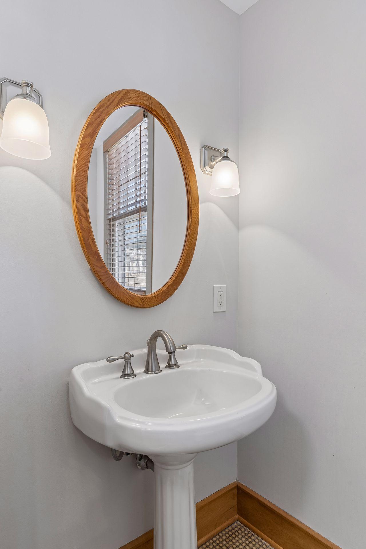 Main Level Powder Bath