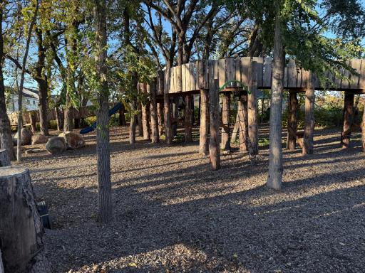 **This neighborhood features THE HOLLOW, a brand new neighborhood park & playground!**