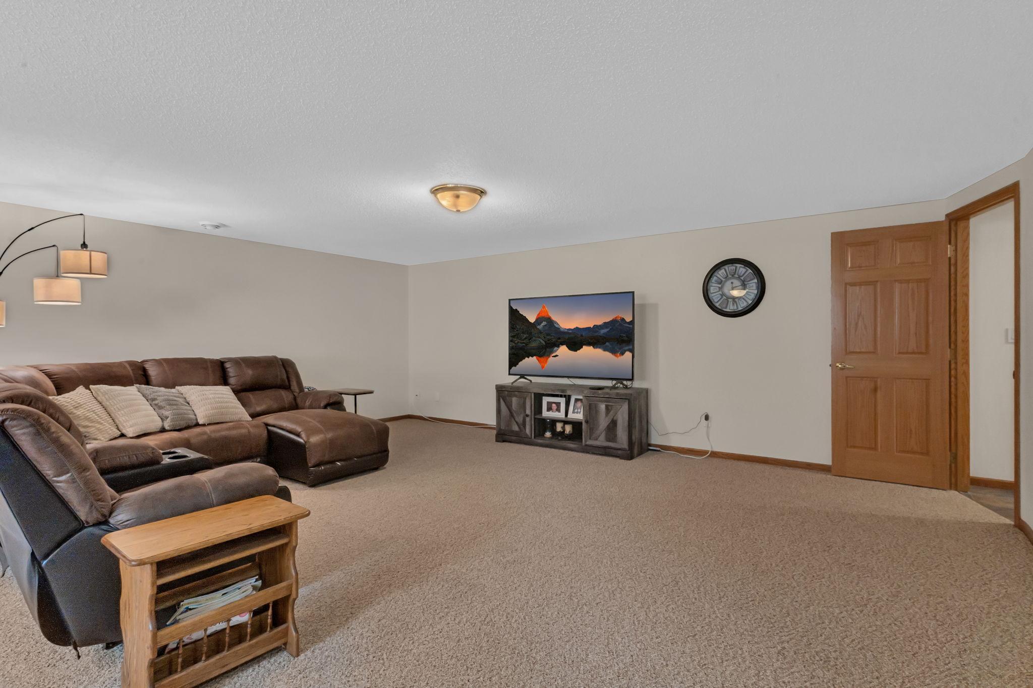 17-web-or-mls-DSC08230.jpg