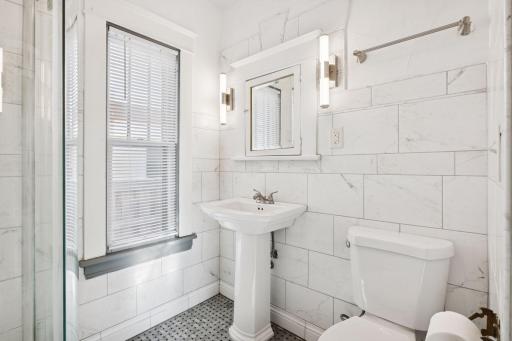 4242 33rd Avenue South