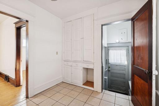 4242 33rd Avenue South