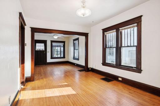 4242 33rd Avenue South